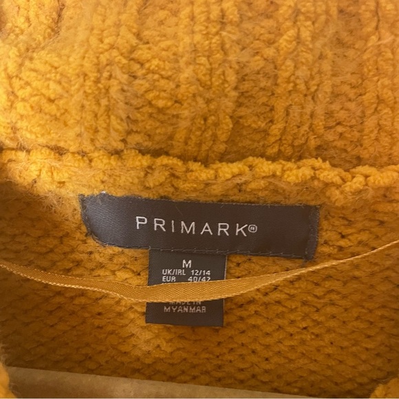 Primark Soft and Cozy Mustard Yellow Turtleneck Sweater Size Medium - Picture 7 of 9